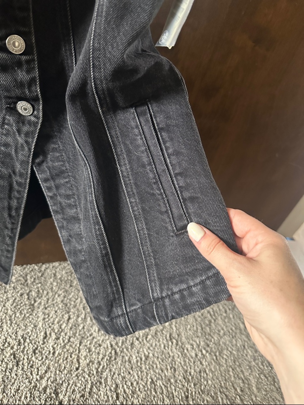 Levi's Black Button-Front Denim Top - Picture 5 of 5